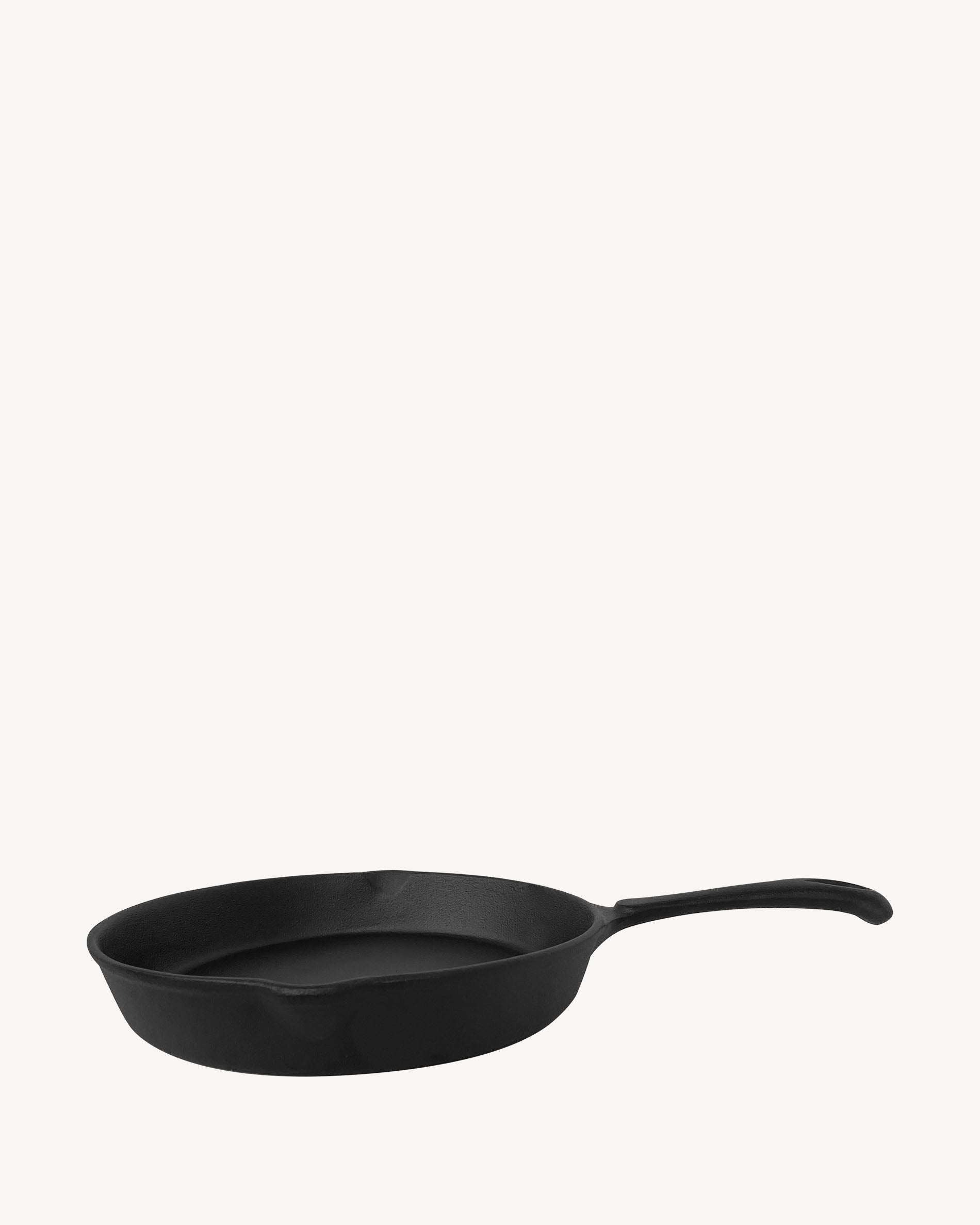 Petite poêle en fonte